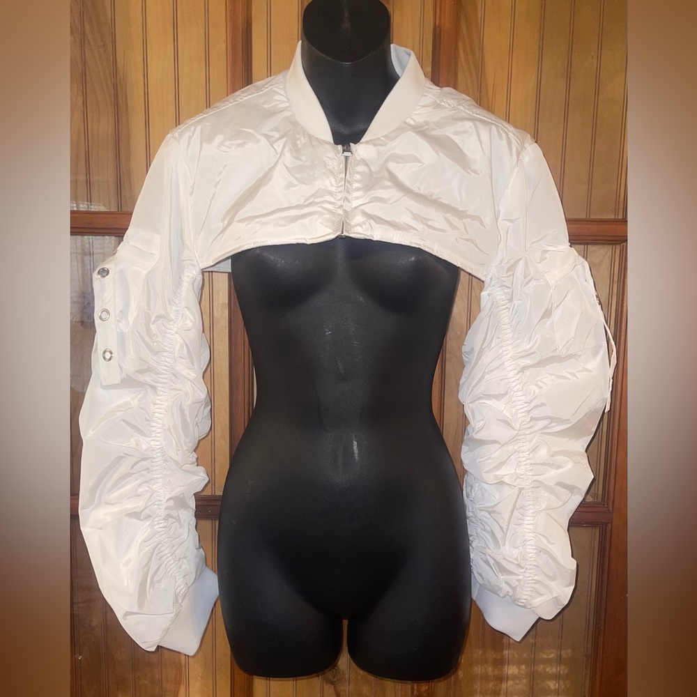 White Ruched Bomber Cropped Jacket - Picture 5 of 5